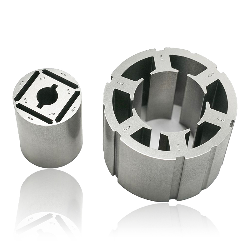 자동차 모터 고정자 및 회전자 코어의 적층 두께는 와전류 손실 및 열 성능에 어떤 영향을 줍니까?